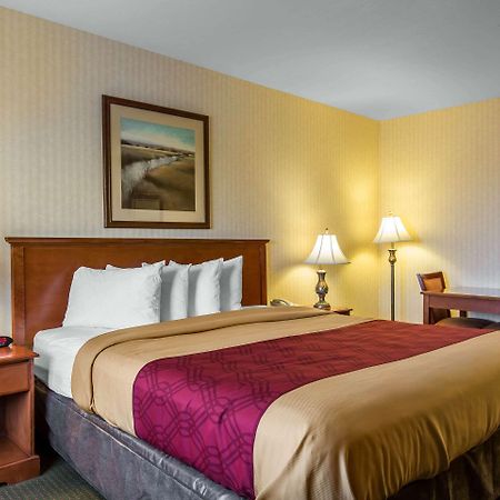 Econo Lodge Inn & Suites Riverside - Corona Bagian luar foto