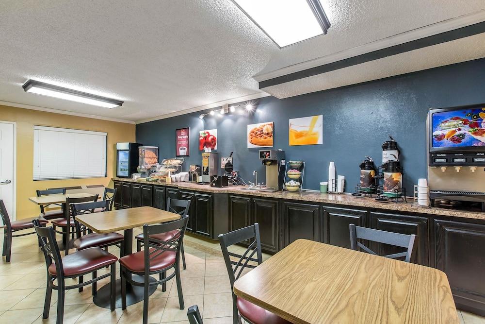 Econo Lodge Inn & Suites Riverside - Corona Bagian luar foto